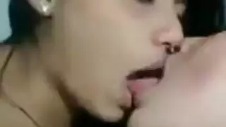 منظور خاص: ممارسة الجنس مع فتيات الحفلة المثيرة دون وقاية