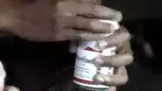 إنهاء وجهي إكس إكس إكس على وجه جميل بملابس داخلية حمراء