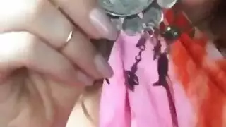 مثقوب حلمات نائب الرئيس غارق